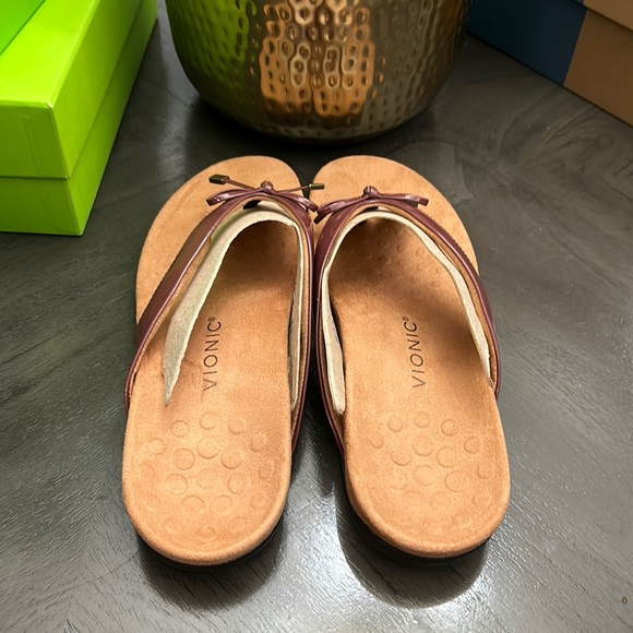 Vionic Women's Bella II Toe Post Sandal - Picture 7 of 10